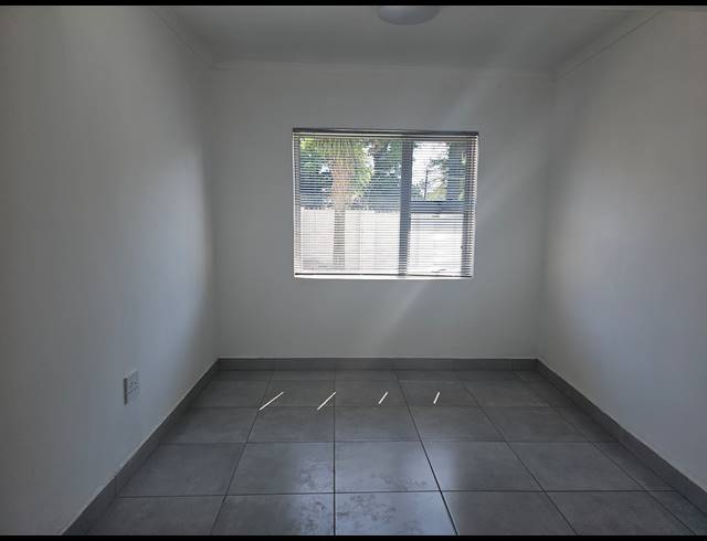 9 BEDROOM HOUSE FOR SALE IN CYRILDENE